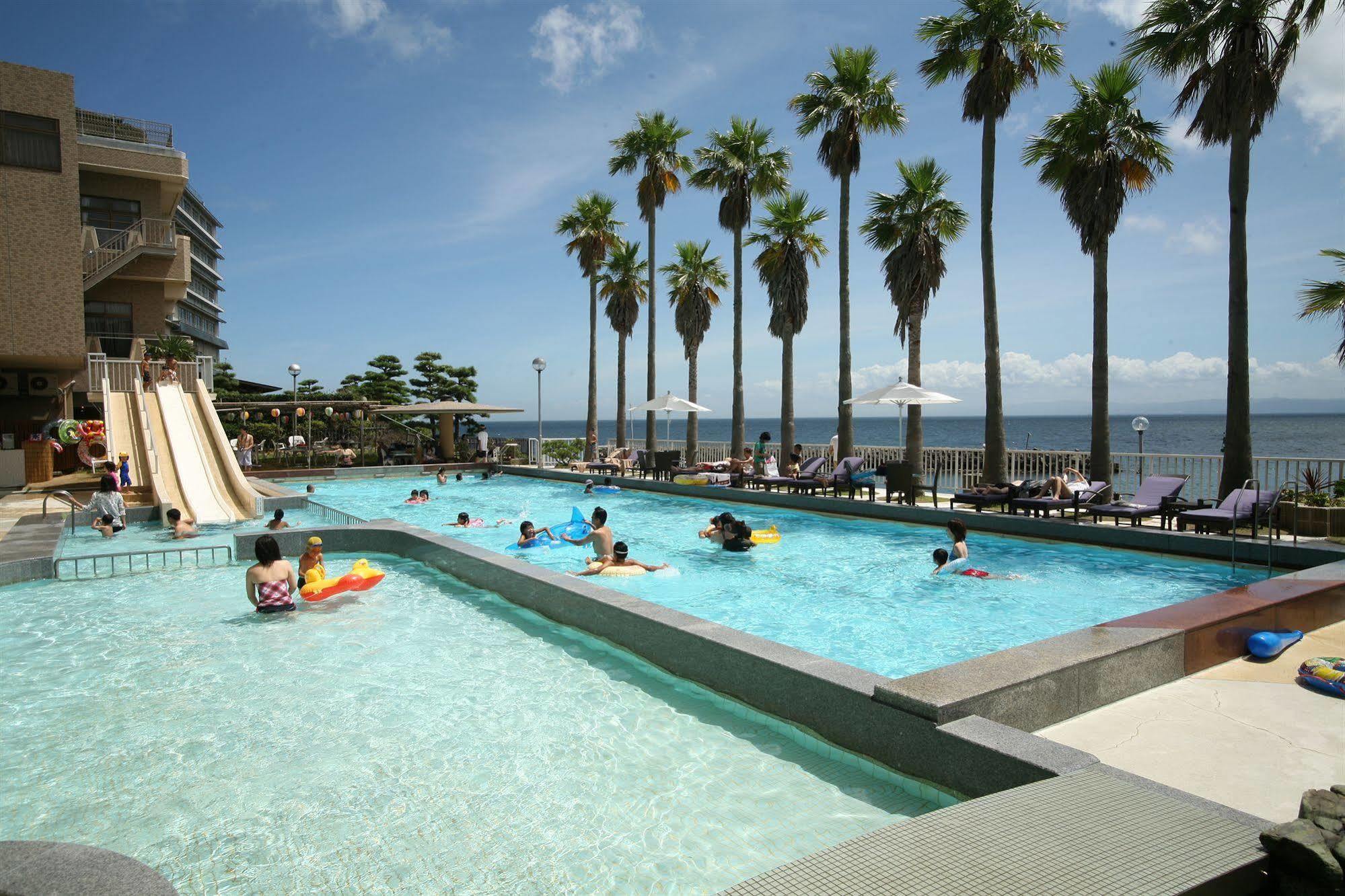 Awaji Yumesenkei Hotel Sumoto Exterior photo